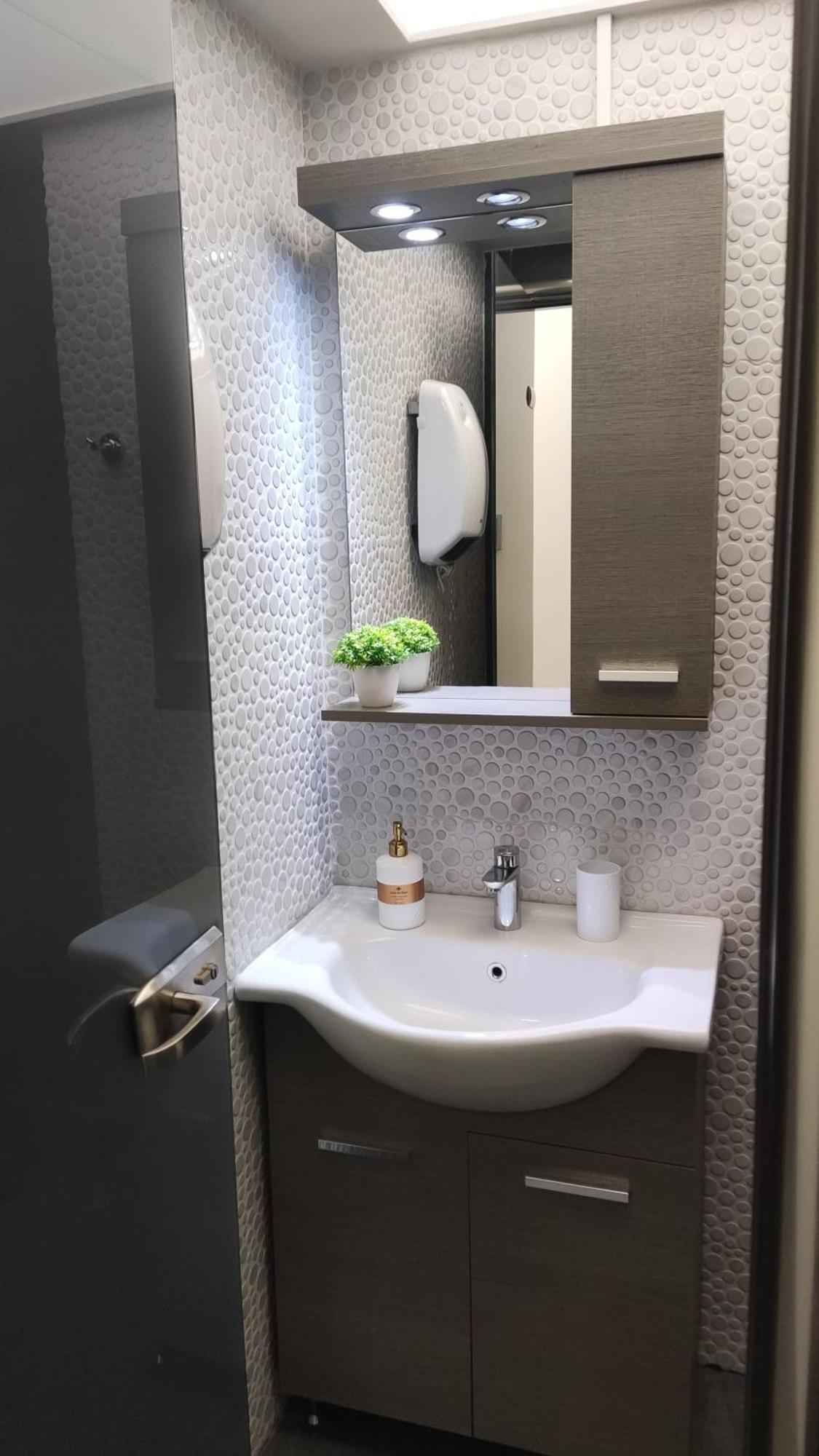 Ermou Downtown Suites By Athens Urban Retreat Экстерьер фото