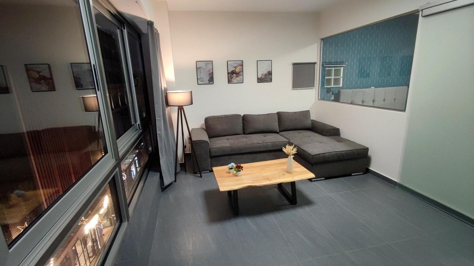 Ermou Downtown Suites By Athens Urban Retreat Экстерьер фото